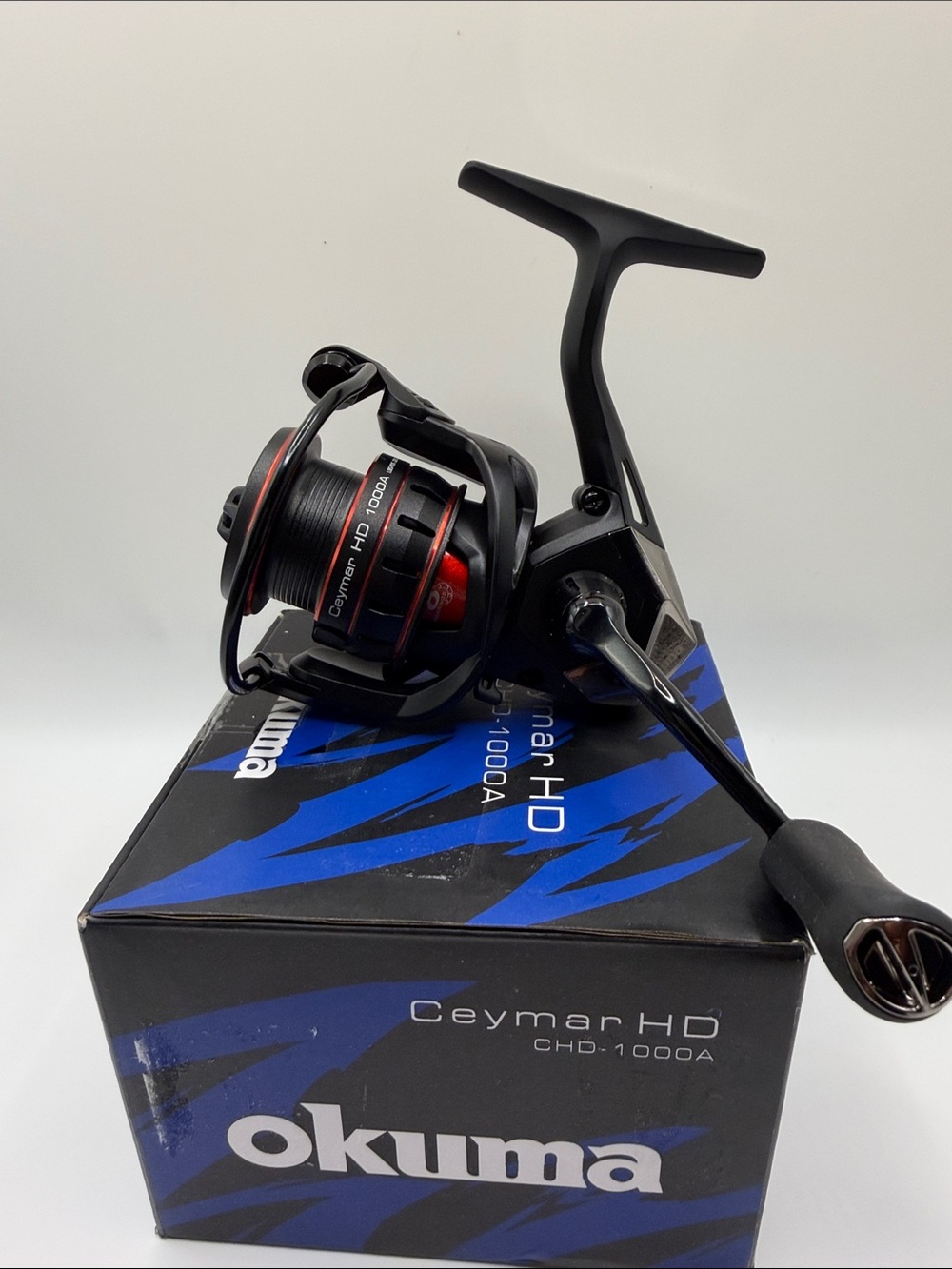 Ceymar HD CHD-1000A Spinning Reel - Black & Red